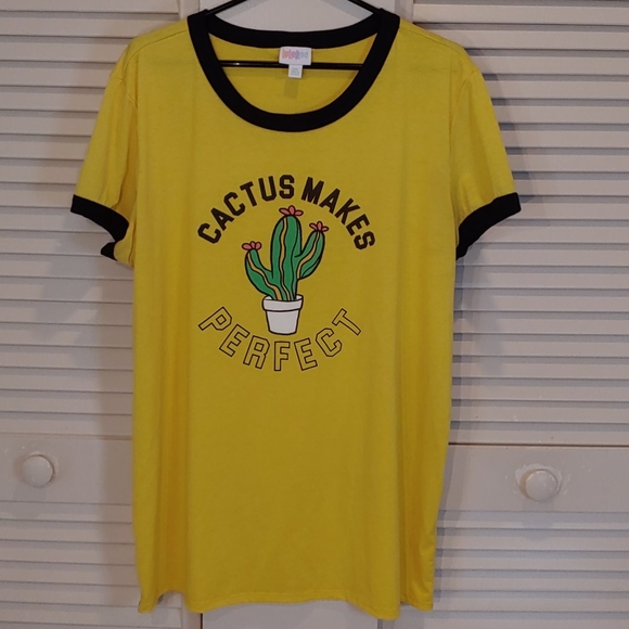 LuLaRoe Tops - 🔵*LuLaRoe T NWOT